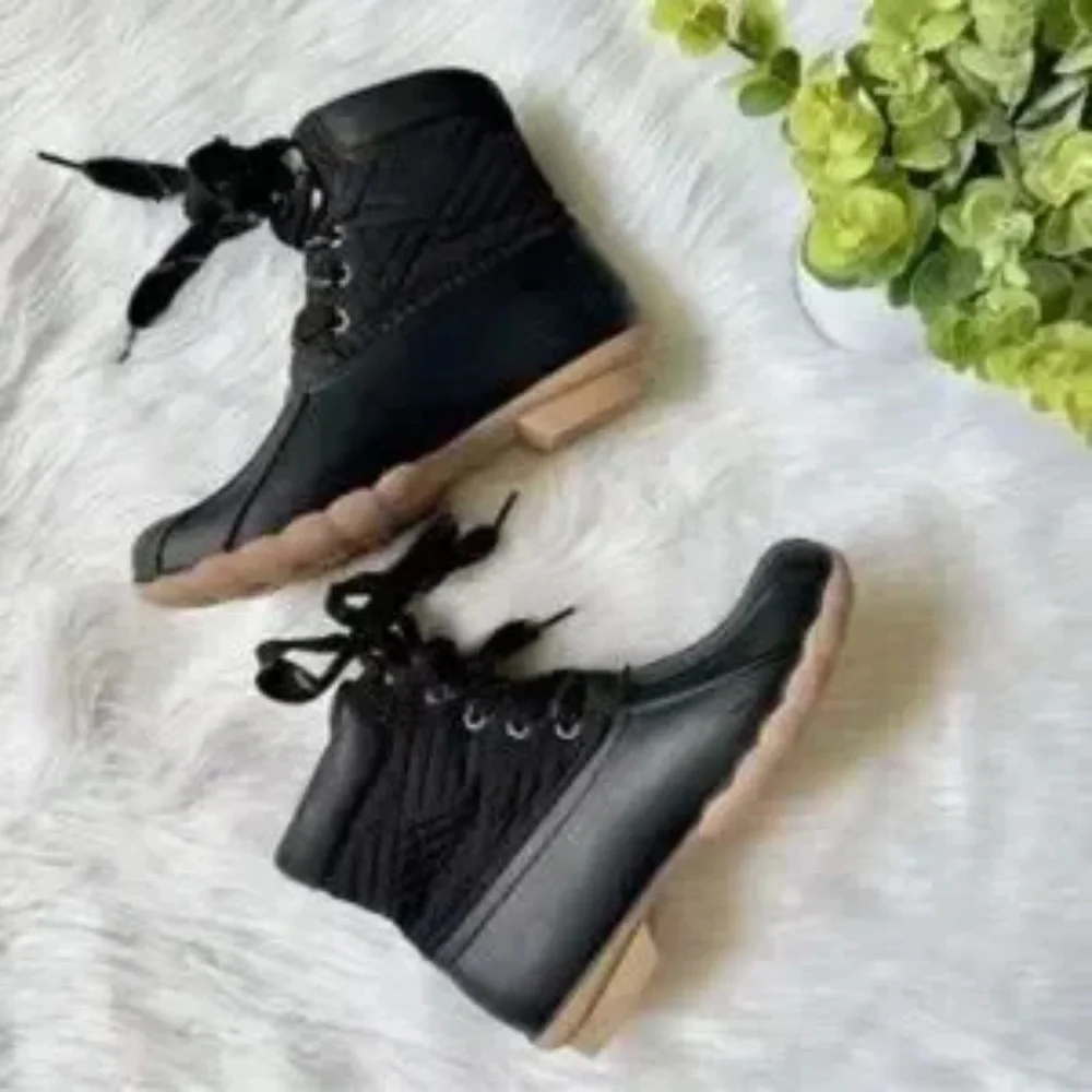 Black Duck Boot Lace Up Ankle Rain‎ Boots Rubber Sole Size 3.5 (big Girl)